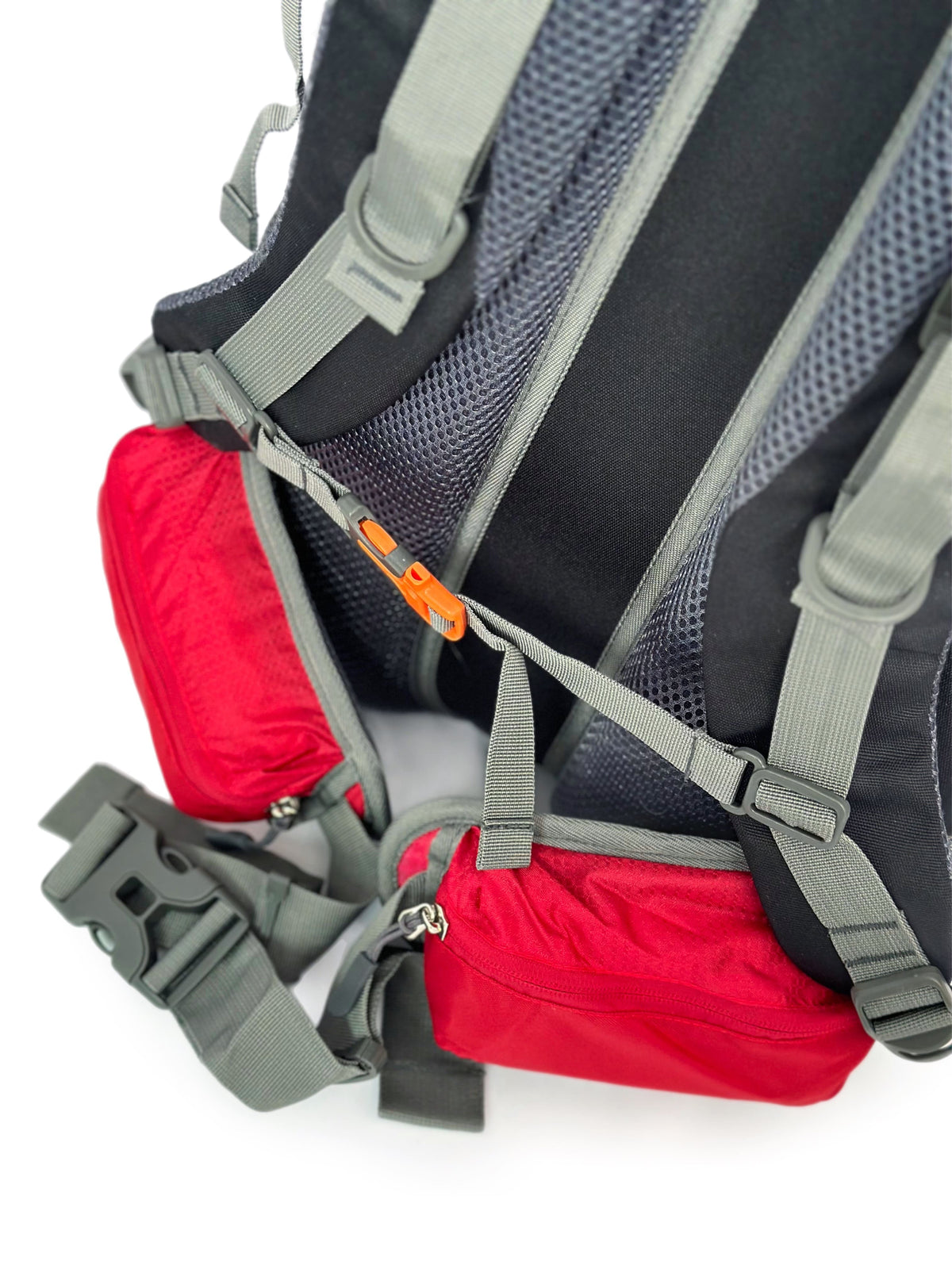 Leichter Nylon Touristen-Trekkingrucksack 70 + 5 L mit Rahmen